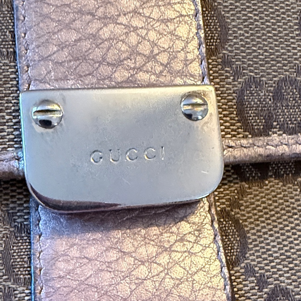 Authentic Gucci Brown Monogram Continental Wallet w/Metallic Taupe Strap & COA - Picture 6 of 16
